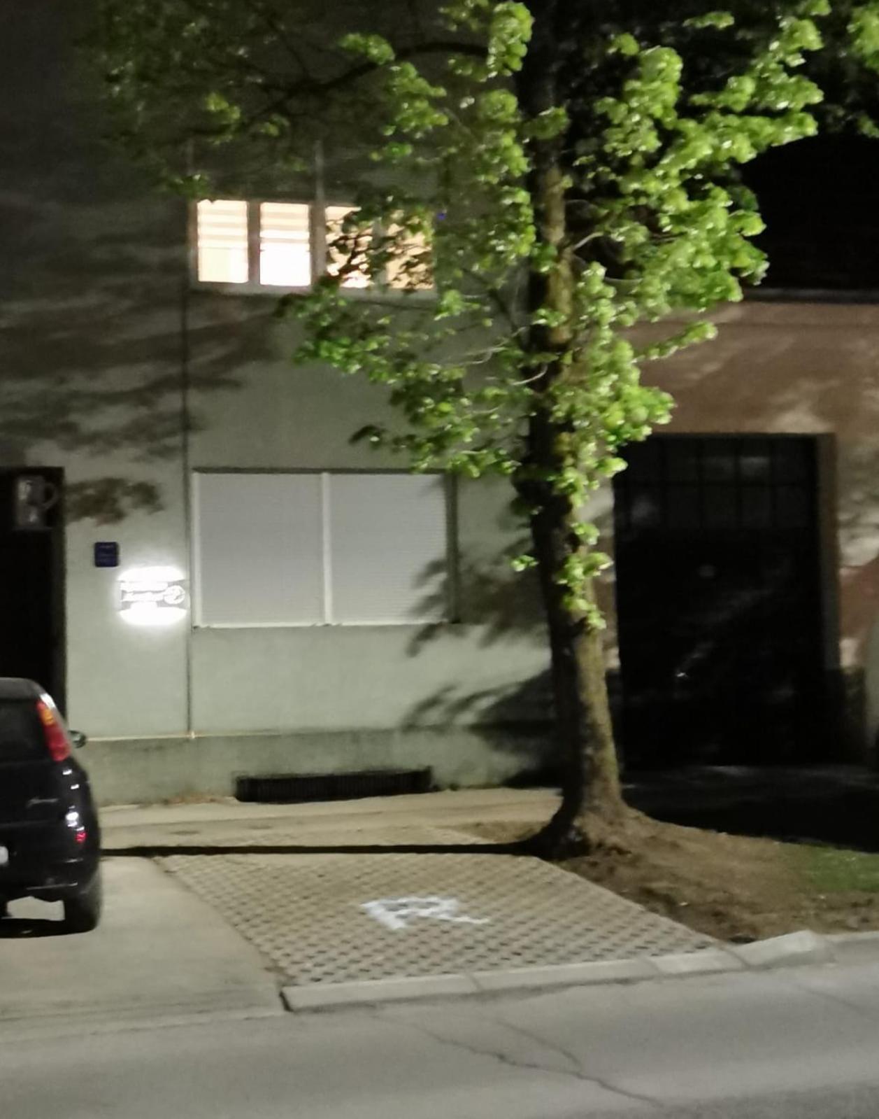 Apartman „Karolina” Nova Gradiska Exteriér fotografie